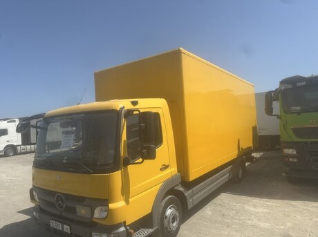 Mercedes Atego 818 2012