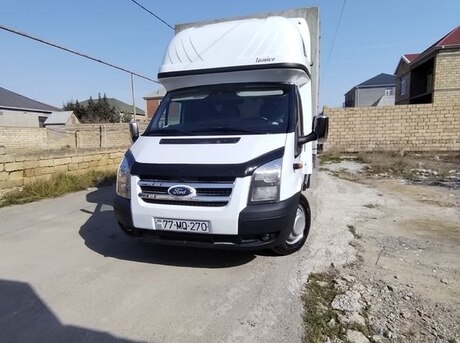 Ford Transit 2011