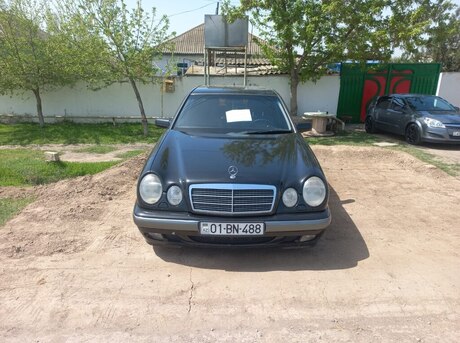 Mercedes E 220 d 1999