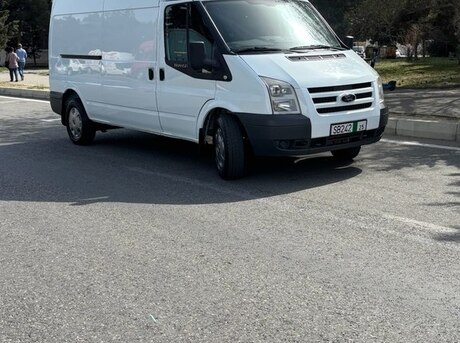 Ford Transit 2010