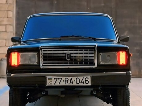 LADA (VAZ) 2107 2010
