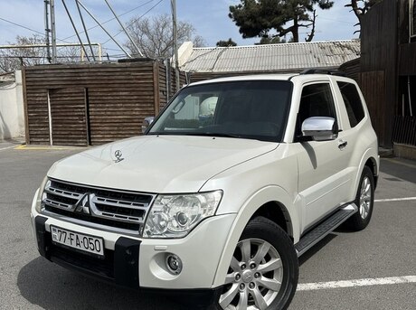 Mitsubishi Pajero 2008