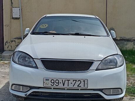 Daewoo Gentra 2014