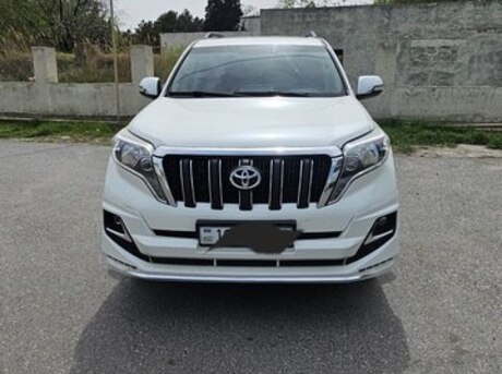 Toyota Land Cruiser Prado 2013