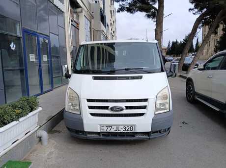 Ford Transit 2010