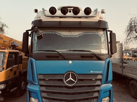 Mercedes Actros 1844 2014