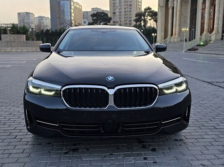 BMW 530e 2022
