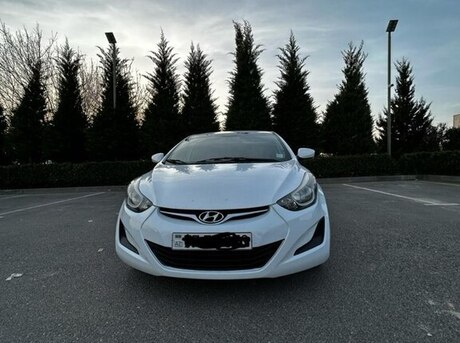 Hyundai Elantra 2015