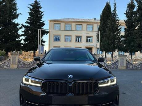 BMW 530e 2022
