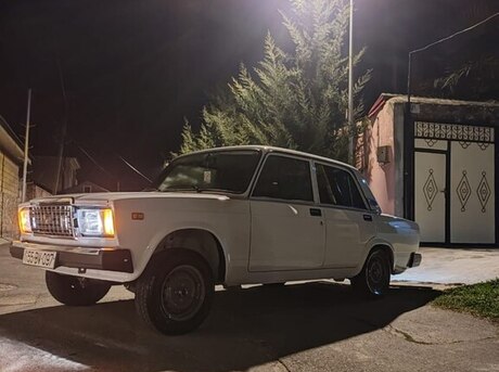 LADA (VAZ) 2107 2004