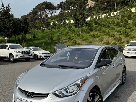 Hyundai Elantra 2016