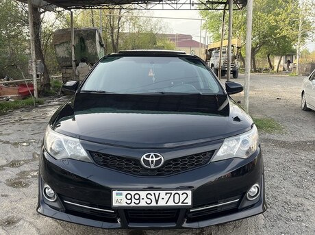 Toyota Camry 2014