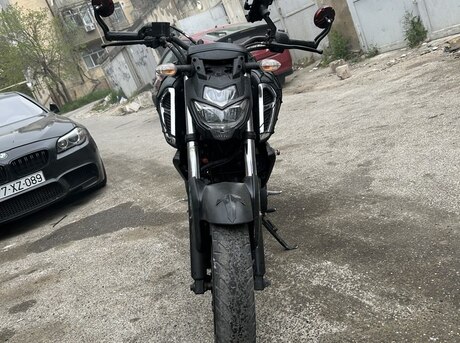 Yamaha FZ-S FI Deluxe