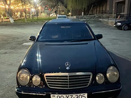 Mercedes E 240 2000
