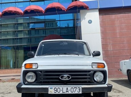 LADA (VAZ) Niva 2009