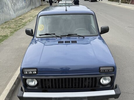 LADA (VAZ) Niva 2015