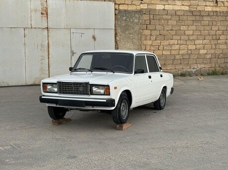 LADA (VAZ) 2107 2010