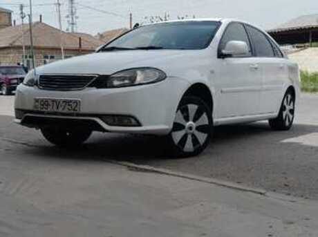Daewoo Gentra 2014