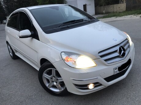 Mercedes B 180 2010