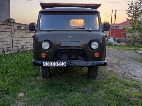 UAZ 3303