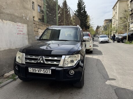 Mitsubishi Pajero 2007