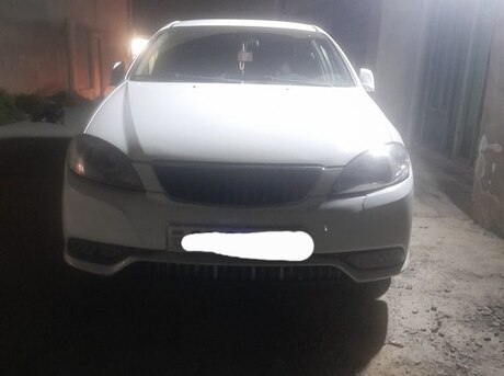 Daewoo Gentra 2013