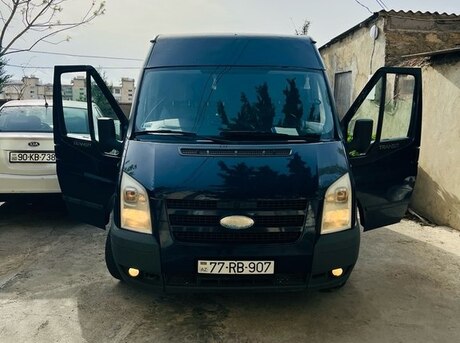 Ford Transit 2010