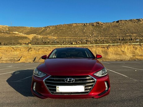 Hyundai Elantra 2016