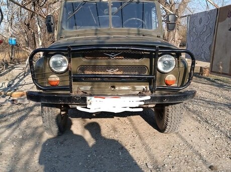 UAZ 469