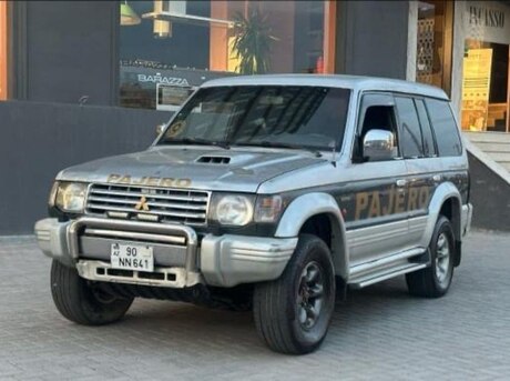 Mitsubishi Pajero 1996