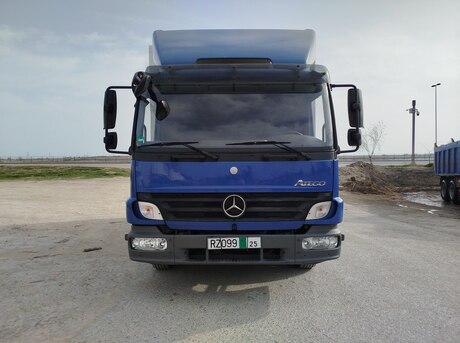 Mercedes Atego 818 2008