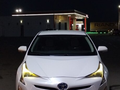 Toyota Prius 2018