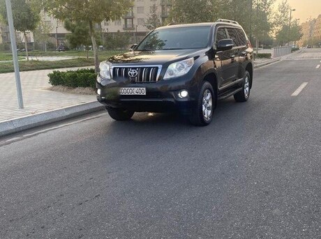 Toyota Land Cruiser Prado 2012