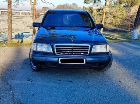 Mercedes C 230 1993