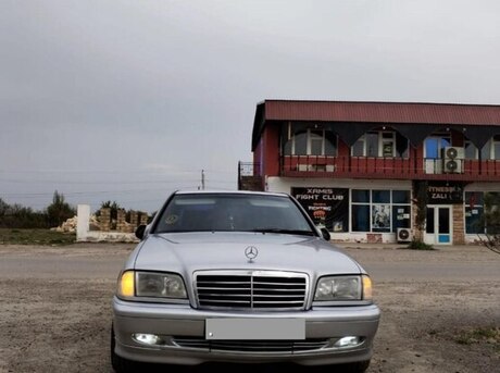 Mercedes C 200 1999