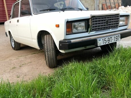 LADA (VAZ) 2107 2005