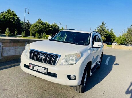 Toyota Land Cruiser Prado 2012