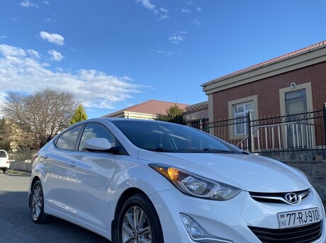 Hyundai Elantra 2015