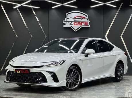 Toyota Camry 2024