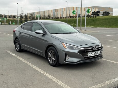 Hyundai Elantra 2019