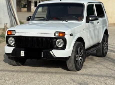 LADA (VAZ) Niva 2013