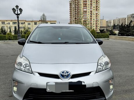 Toyota Prius 2015