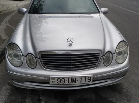Mercedes E 270 2002