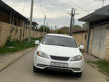 Daewoo Gentra 2013
