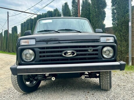 LADA (VAZ) Niva 2025