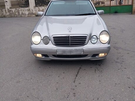 Mercedes E 320 2001