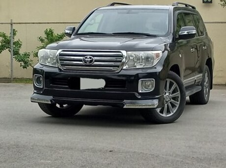 Toyota Land Cruiser 2011