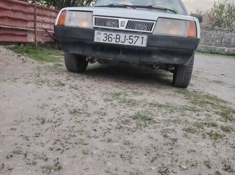 LADA (VAZ) 21099 1993