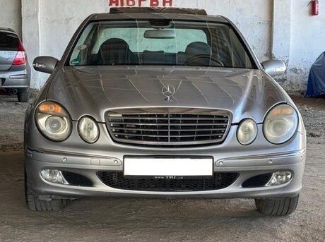 Mercedes E 240 2004