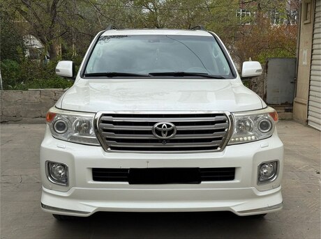 Toyota Land Cruiser 2013